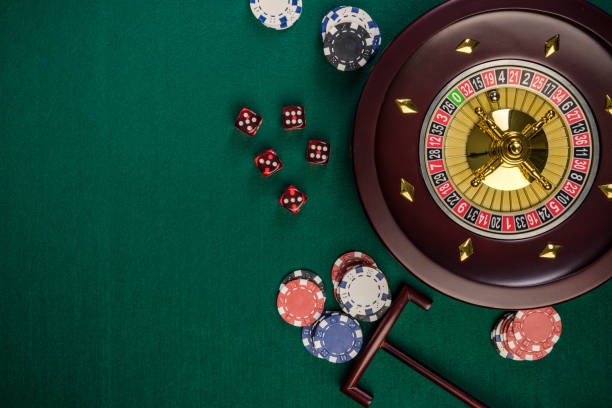 Live dealer blackjack table with multi-camera feed
